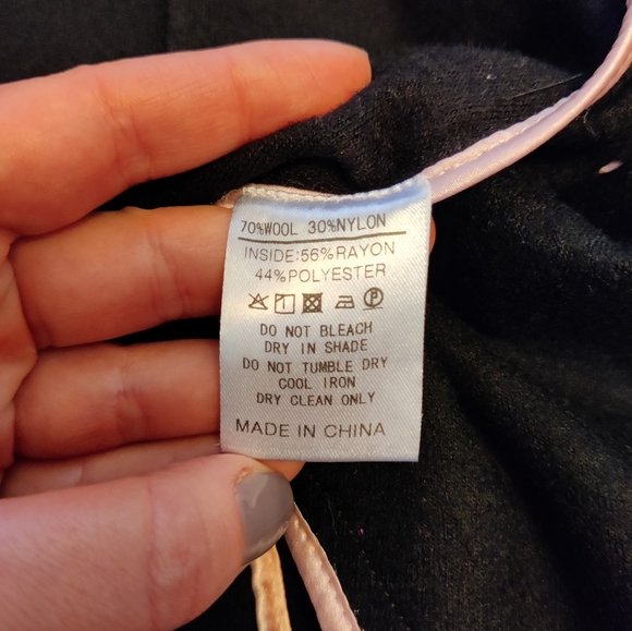 Kathre Wool Coat - Picture 5 of 7